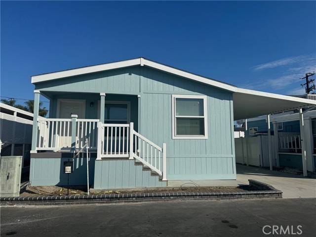 Westminster, CA 92683,15621 Beach Boulevard #8