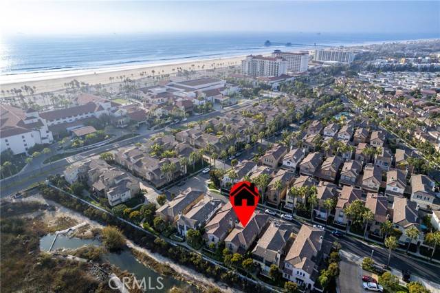 Huntington Beach, CA 92648,21354 Andalucia Lane