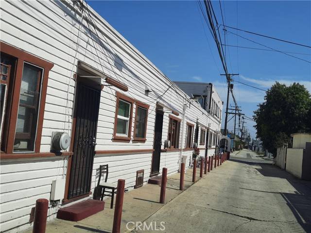 Long Beach, CA 90804,1323 Dawson Avenue