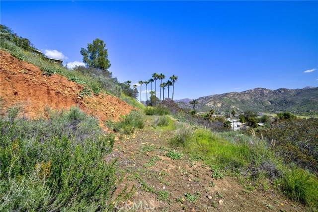 Lakeside, CA 92040,11642 Hi Ridge Road