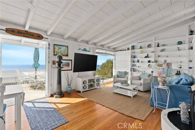 Laguna Beach, CA 92651,31191 Monterey
