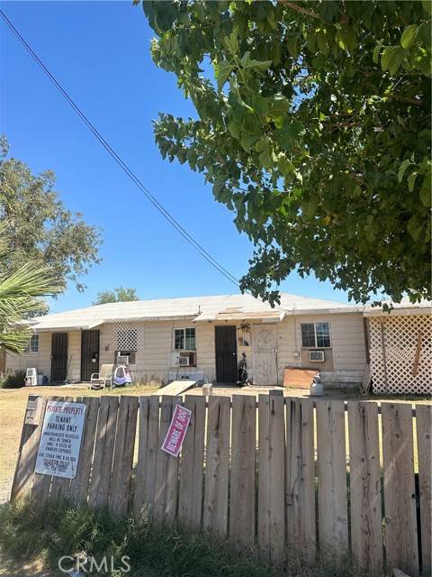 Blythe, CA 92225,909 W Barnard