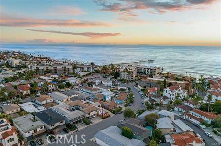 San Clemente, CA 92672,325 W Avenida Palizada