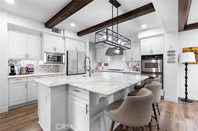 Huntington Beach, CA 92648,18812 Desmond Lane