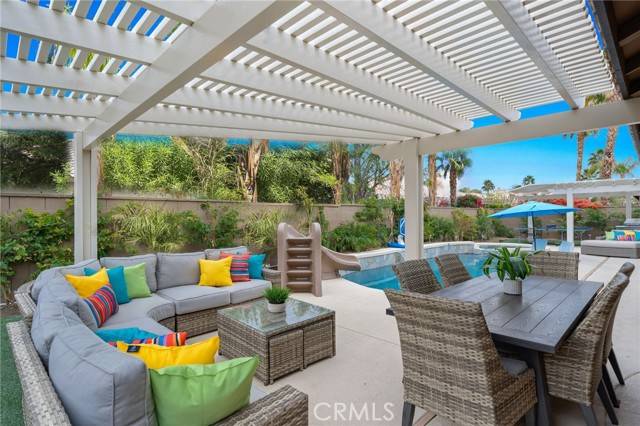 La Quinta, CA 92253,78572 Naples Drive