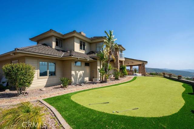 San Marcos, CA 92069,2284 Sunshine Mountain Road