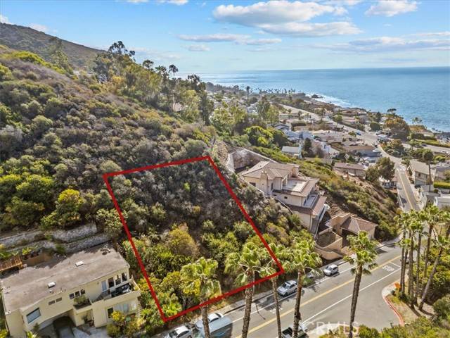 Laguna Beach, CA 92651,415 Nyes Place