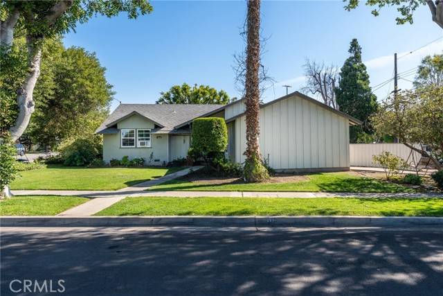 Fullerton, CA 92831,1500 E Commonwealth Avenue