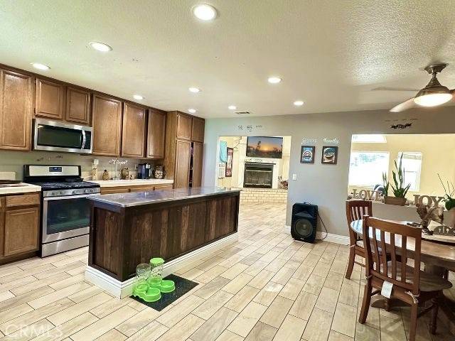 Lake Elsinore, CA 92530,15055 Danielle Way