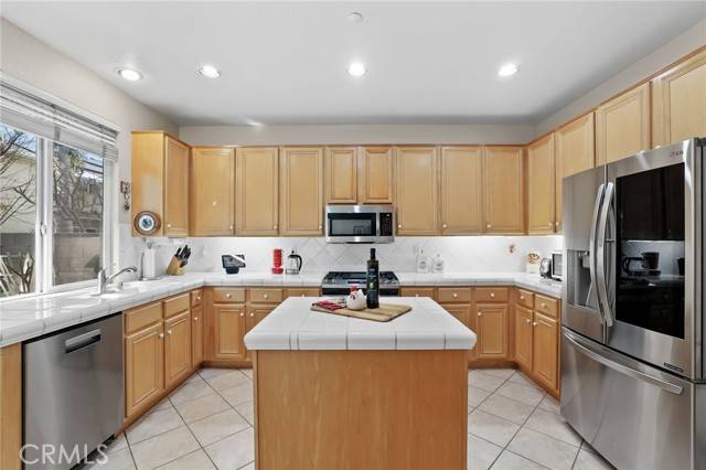 Huntington Beach, CA 92648,7814 Orchid Drive
