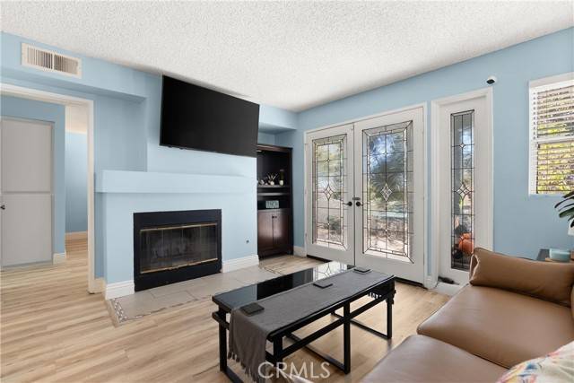 Rancho Santa Margarita, CA 92688,42 Dianthus