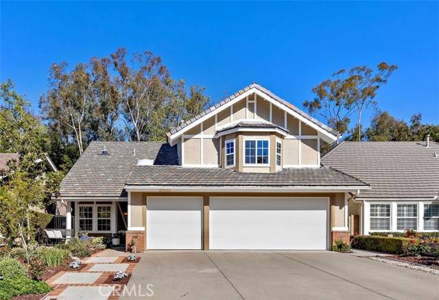 Lake Forest (el Toro), CA 92630,25645 Fallenwood