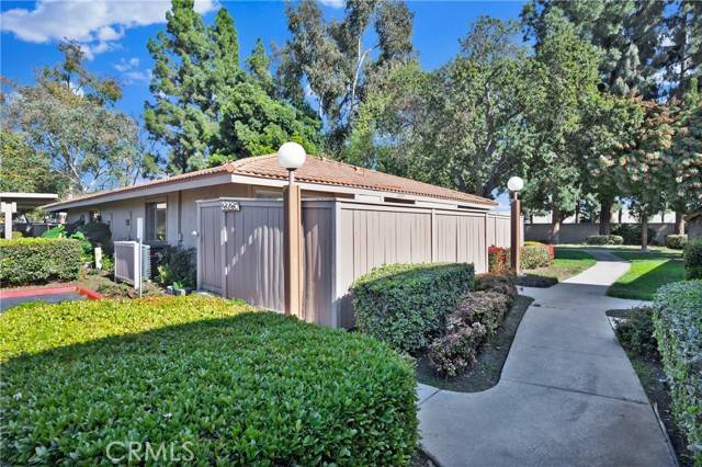 Tustin, CA 92780,2325 Dahlia Drive