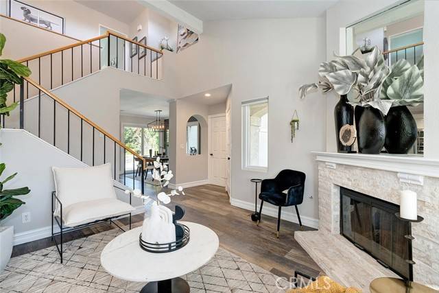 Lake Forest (el Toro), CA 92630,21575 Kenmare Drive