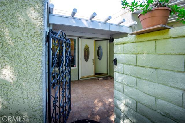 Laguna Woods, CA 92637,3001 Via Buena Vista #C