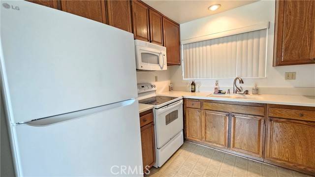 Laguna Woods, CA 92637,3367 Punta Alta #1D