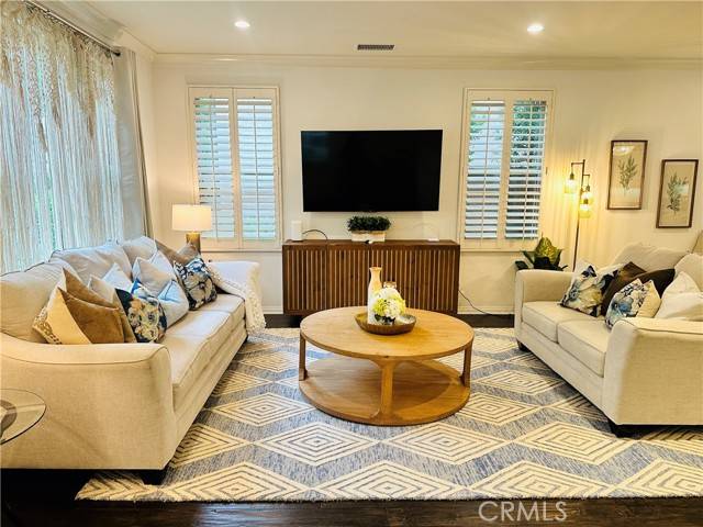 Irvine, CA 92618,74 Peony