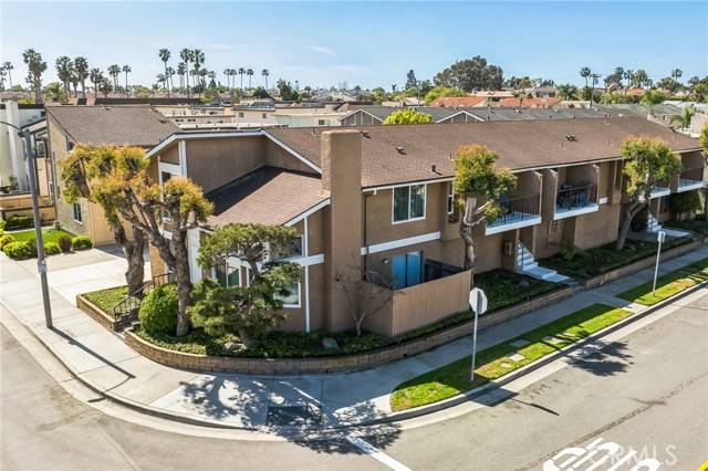 Huntington Beach, CA 92649,16861 Green Lane