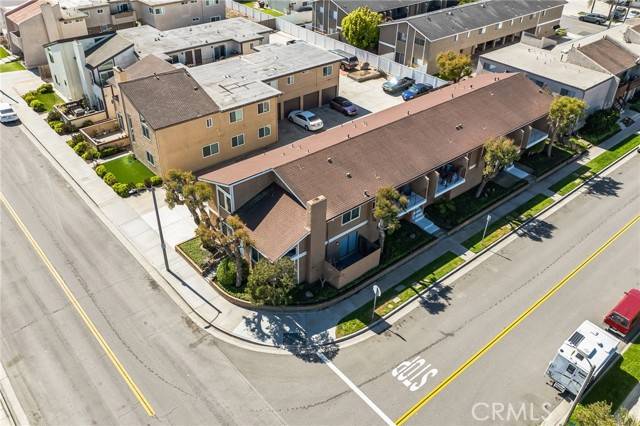 Huntington Beach, CA 92649,16861 Green Lane