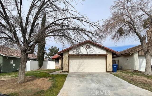 Palmdale, CA 93550,2817 Fairfield Avenue