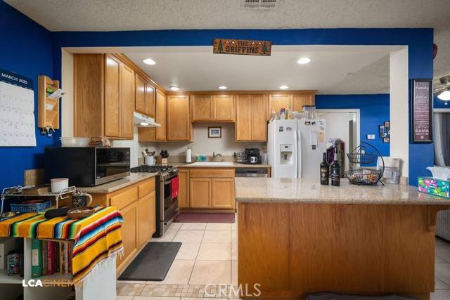 Ridgecrest, CA 93555,218 S Holly Canyon Drive