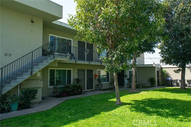 Anaheim, CA 92802,937 S Roberts Street