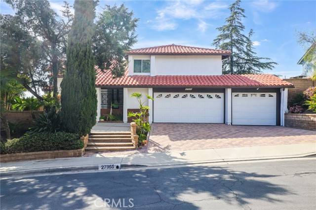 Mission Viejo, CA 92692,27955 Gallina