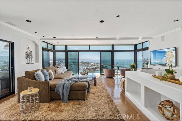 Dana Point, CA 92629,34403 Green Lantern Street #2