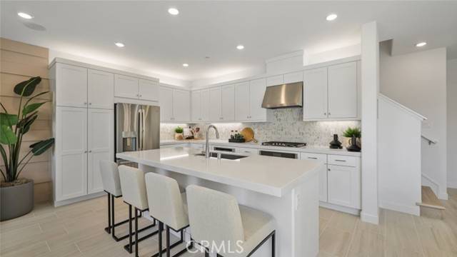 Santa Paula, CA 93060,460 Checkerbloom Lane
