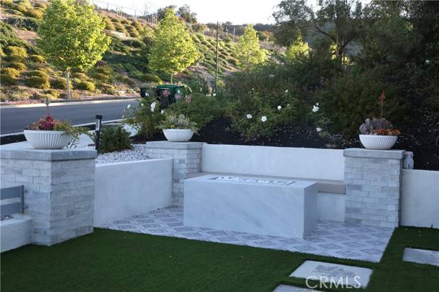 Corona, CA 92882,2493 Sierra Bella Drive