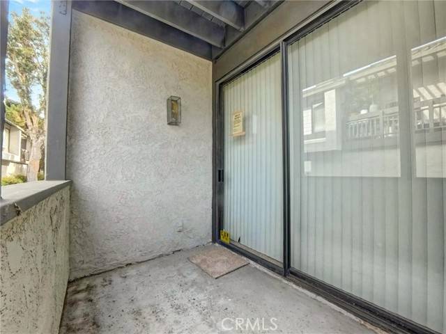 Santa Ana, CA 92704,2516 W MacArthur Boulevard #C