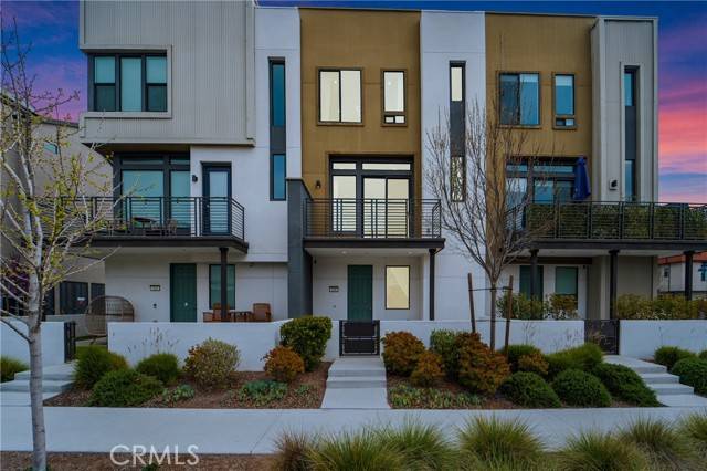 Irvine, CA 92618,158 Keeper