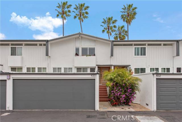 Newport Beach, CA 92663,430 Orion Way