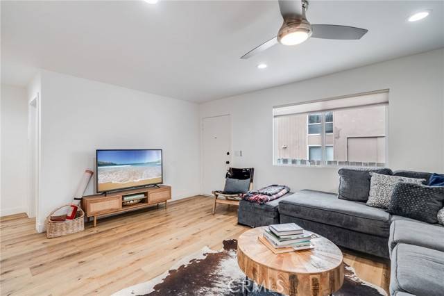 San Clemente, CA 92672,129 Avenida Rosa