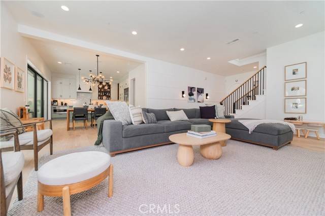 Lake Forest (el Toro), CA 92630,13 Goldenrod