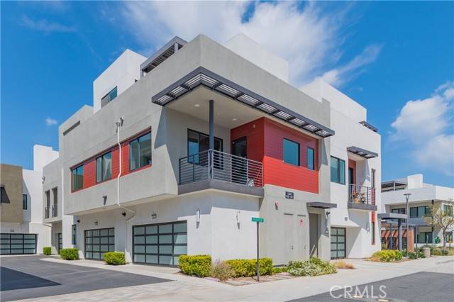 Tustin, CA 92782,421 Transport