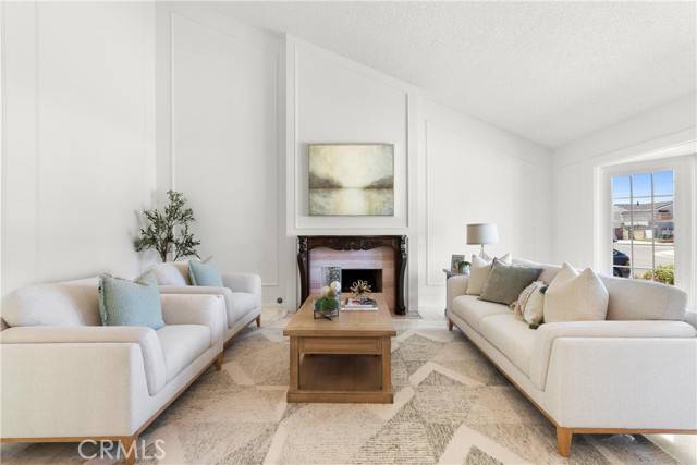 Huntington Beach, CA 92646,9852 Big Sur Drive