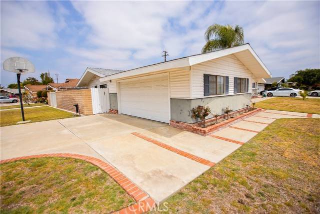 Garden Grove, CA 92841,11192 Bowles Avenue