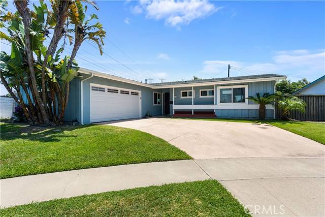Huntington Beach, CA 92646,10402 Oronsay Circle