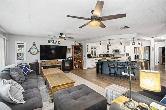 San Juan Capistrano, CA 92675,26000 Avenida Aeropuerto #194