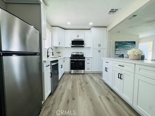 Ontario, CA 91761,623 E Elm Street