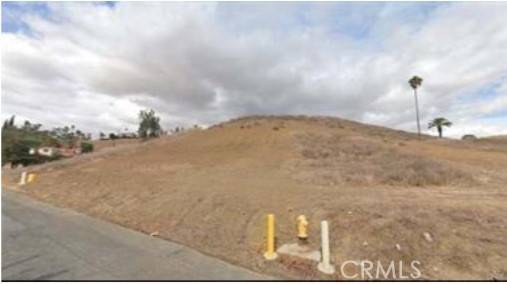 Lake Elsinore, CA 92530,0 Lakeview Ave