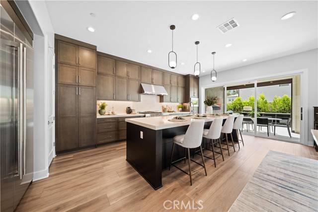 Lake Forest (el Toro), CA 92630,110 MULBERRY