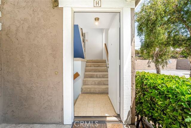 La Habra, CA 90631,917 W Imperial #64