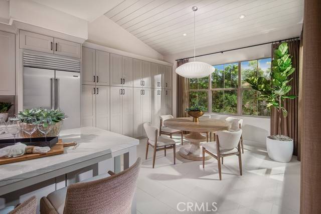 Irvine, CA 92618,110 Rimstone
