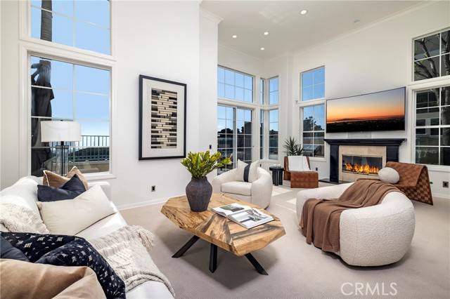 Newport Coast, CA 92657,14 Saint Pierre