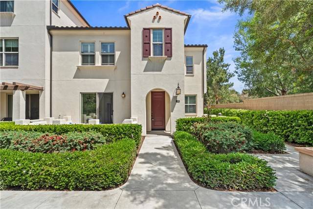 Irvine, CA 92618,166 Borrego