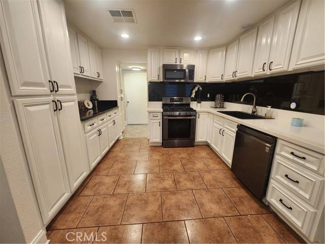 Huntington Park, CA 90255,6033 Templeton Street
