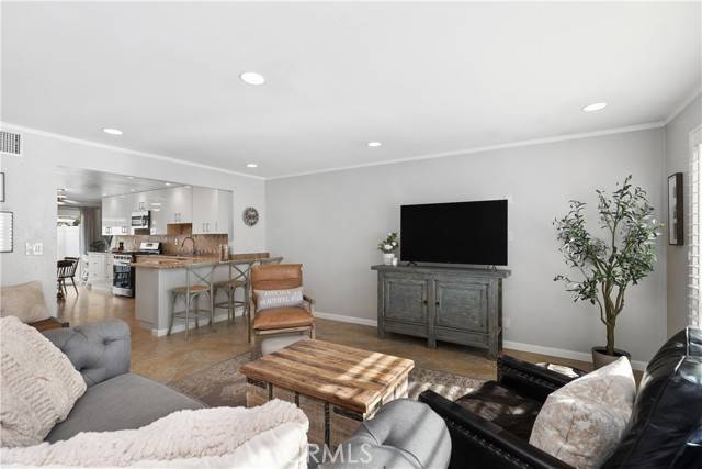 Yorba Linda, CA 92886,17861 Linda Drive #12