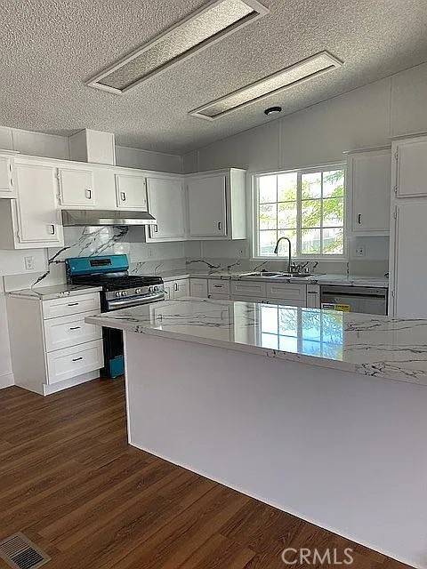 Rosamond, CA 93560,3303 Sierra #66